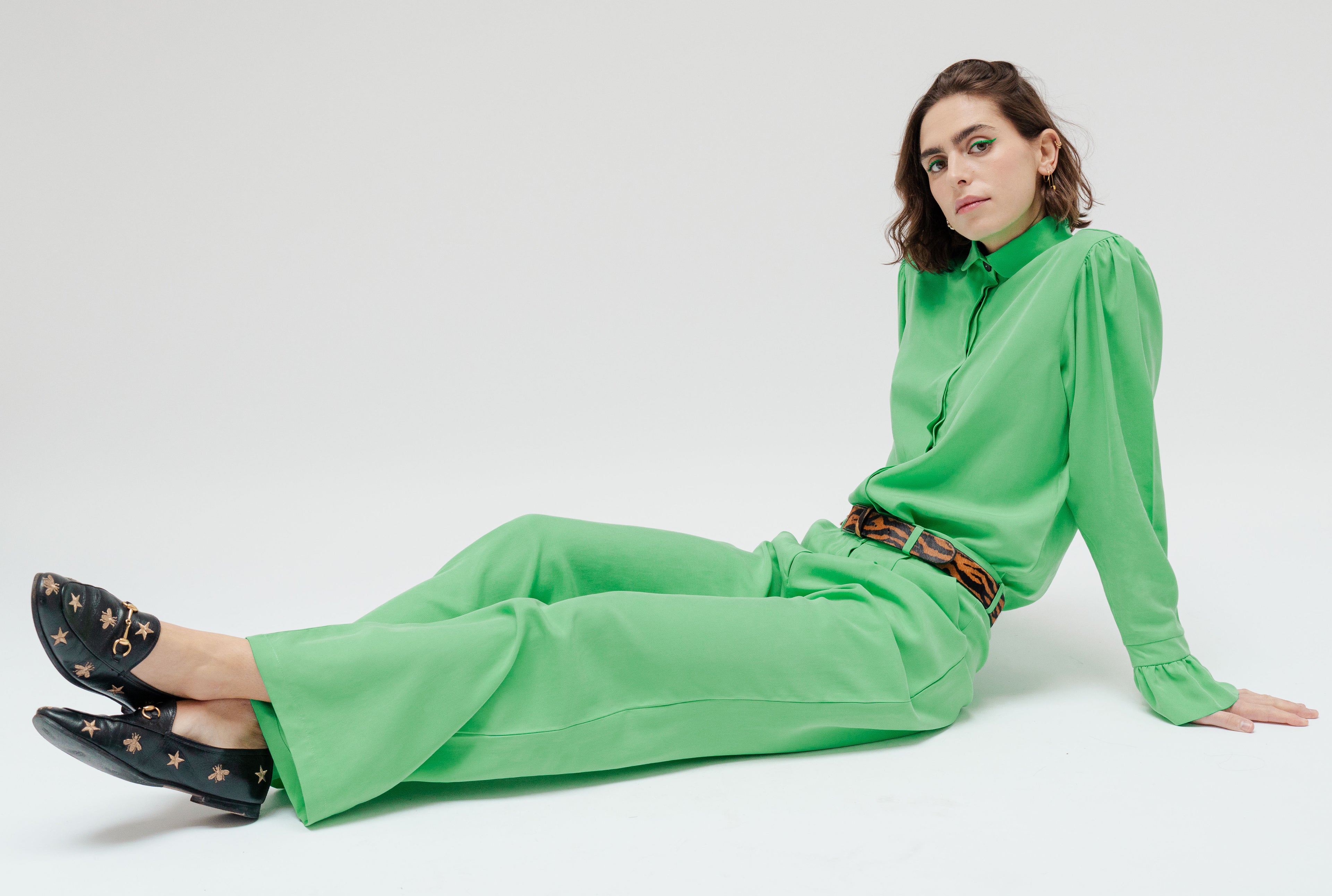 Chemise-verte-manches-ballons