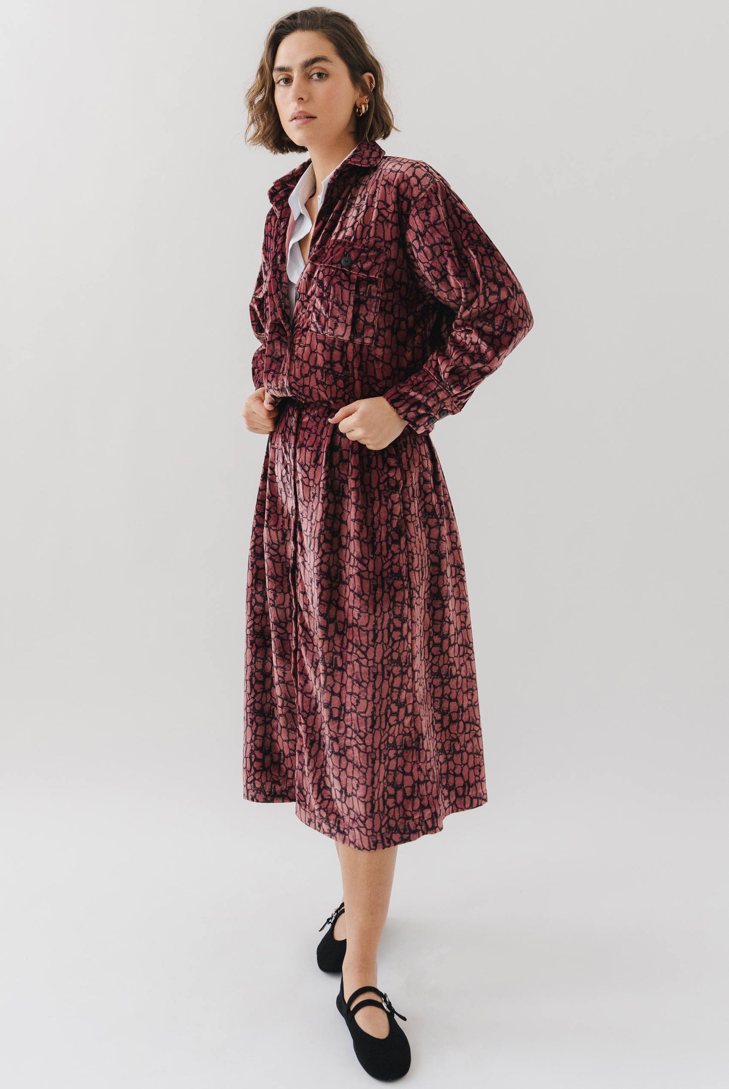OVERSIZED GARNAT GLOW SHIRT - MOLLIE