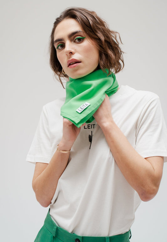 LEITA Paris foulard vert
