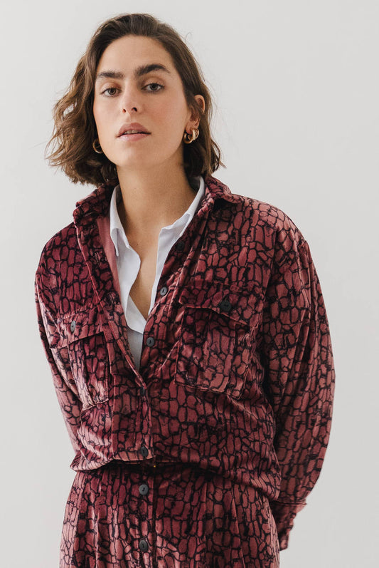 OVERSIZED GARNAT GLOW SHIRT - MOLLIE
