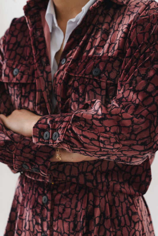 OVERSIZED GARNAT GLOW SHIRT - MOLLIE