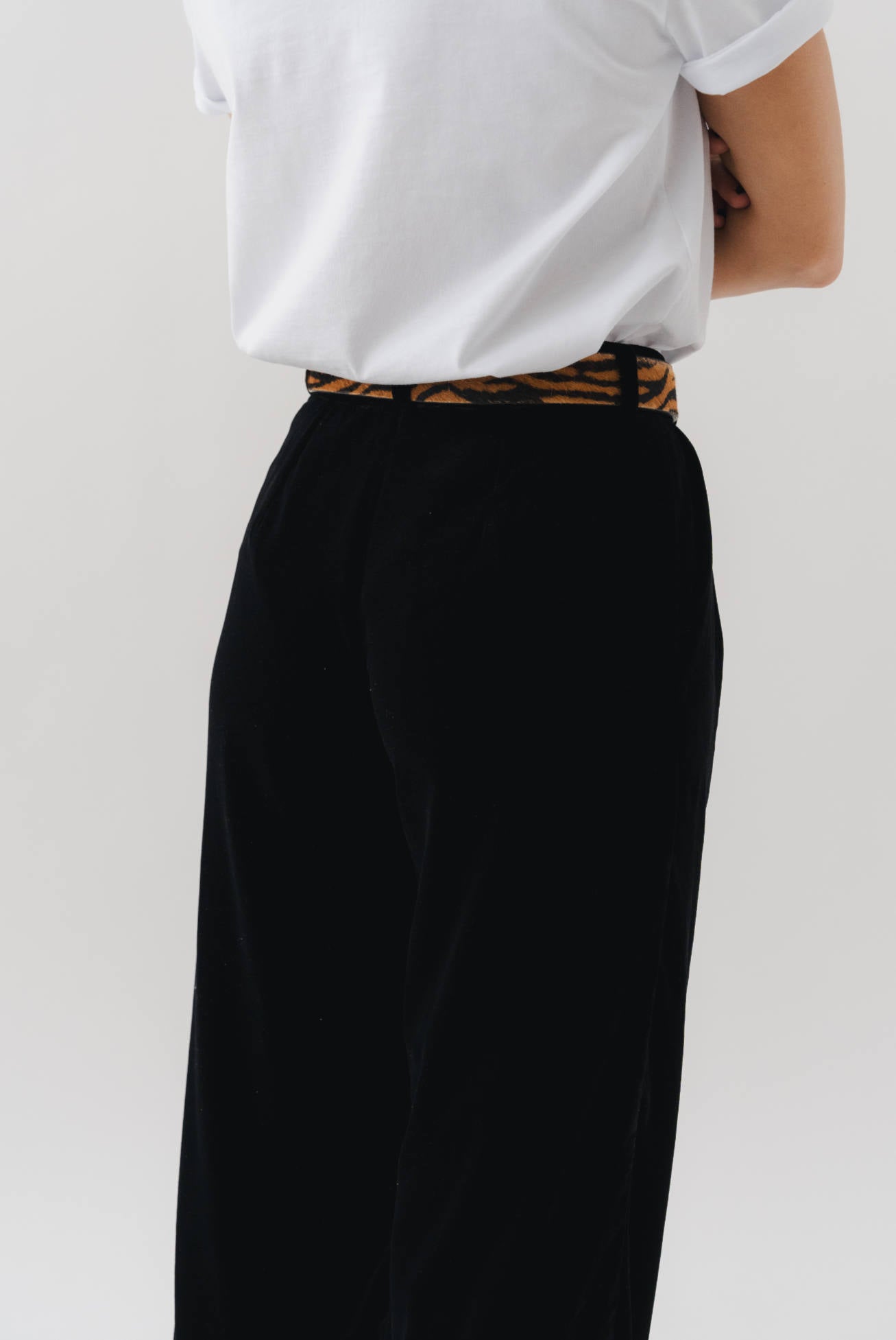 BLACK VELVET FLUID PANTS - HOPE